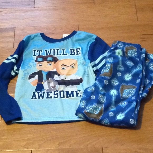 Boys Tube Heroes Pajamas NWT 10/12 - Picture 1 of 4