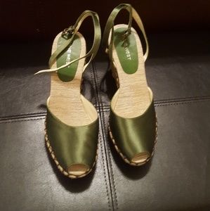 Ninewest wedge sandal