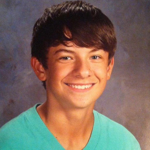 Meet your Posher, Logan - Picture 1 of 1