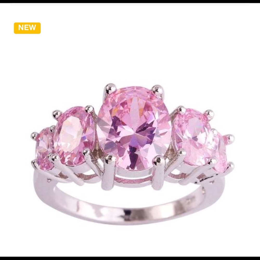 🌟White Gold Plated Ring with Created Pink Zircon