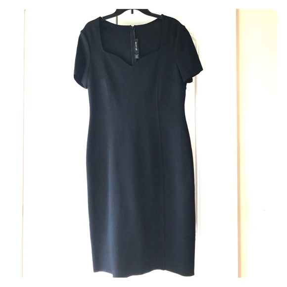 St. John Dress - Picture 1 of 8