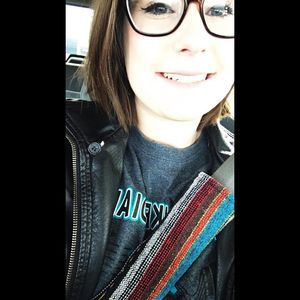 Meet your Posher, Amanda