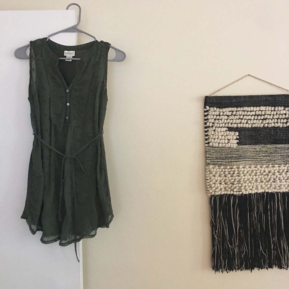 Olive green Lacey tank tie tunic size S