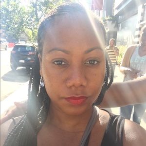 Meet your Posher, Nathanielle