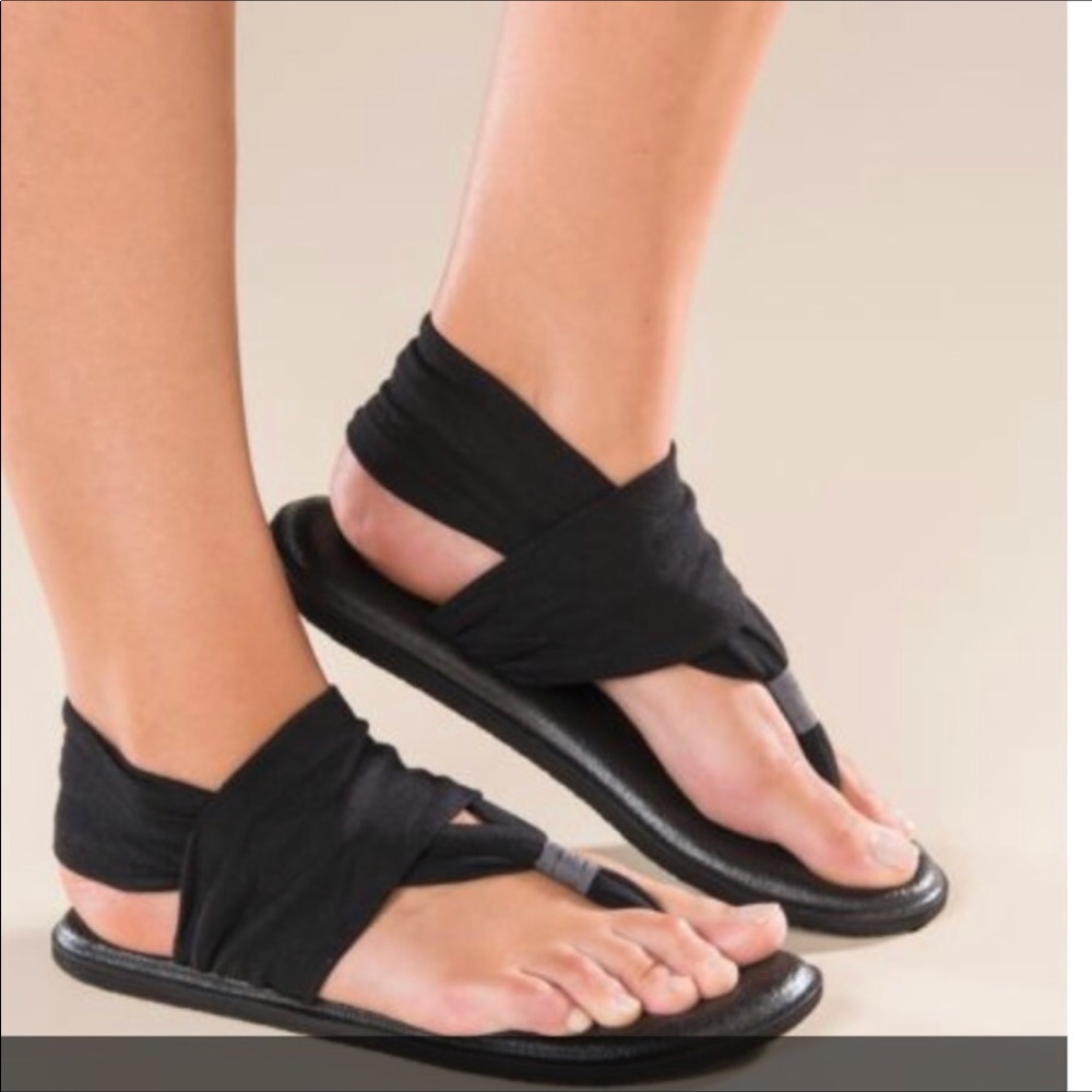 Sanuk yoga sandals.