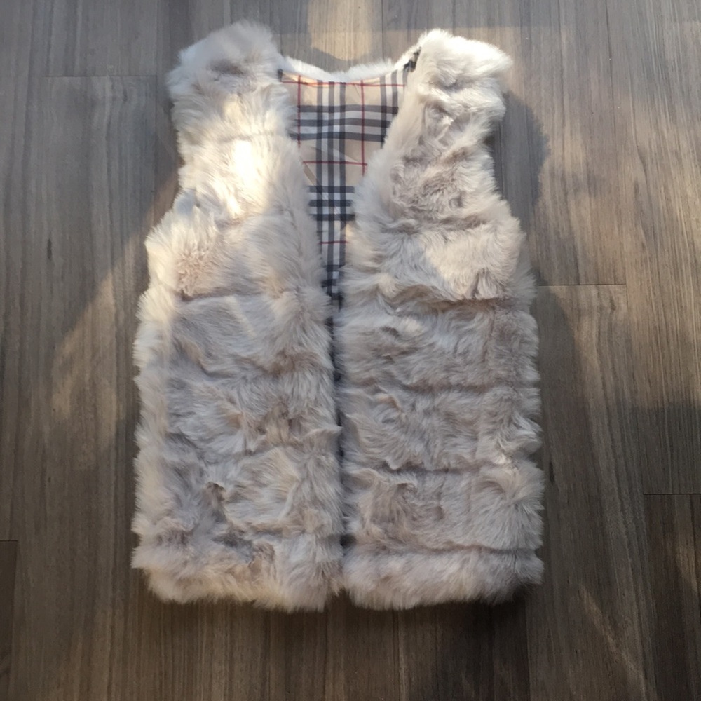 Fur vest