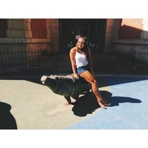 Meet your Posher, Jules