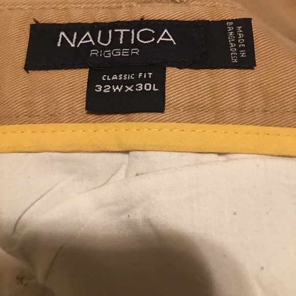 Nautica khakis with cuffs 32/30 cleaners kept - Picture 4 of 4