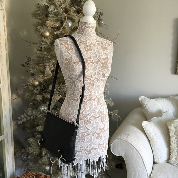 $258 Retail New! Michael Kors messenger bag - Picture 7 of 8