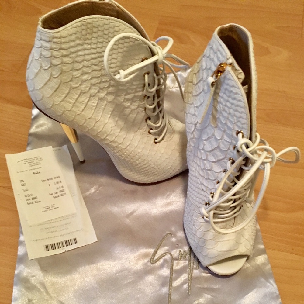 Giuseppe Zanotti Lace-Up Python Leather Bootie - image 7