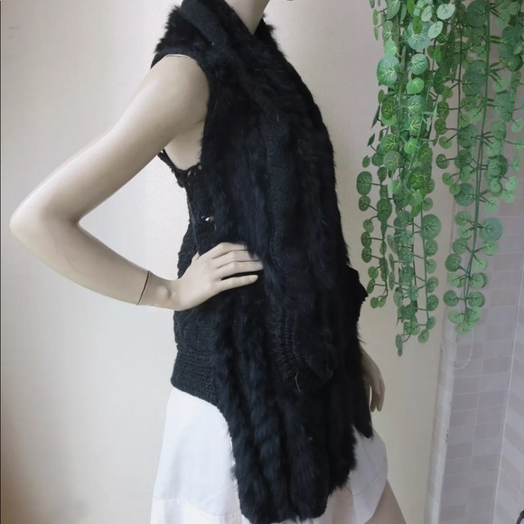 Rabbit Fur + Crochet Vest Jacket - Picture 4 of 5