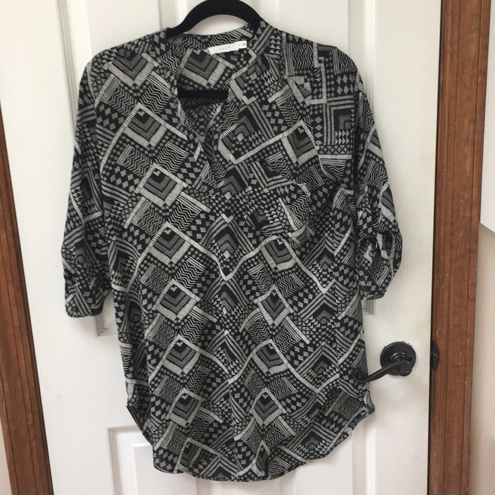 Lush printed tunic.