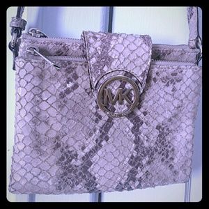Michael Kors crossbody purse