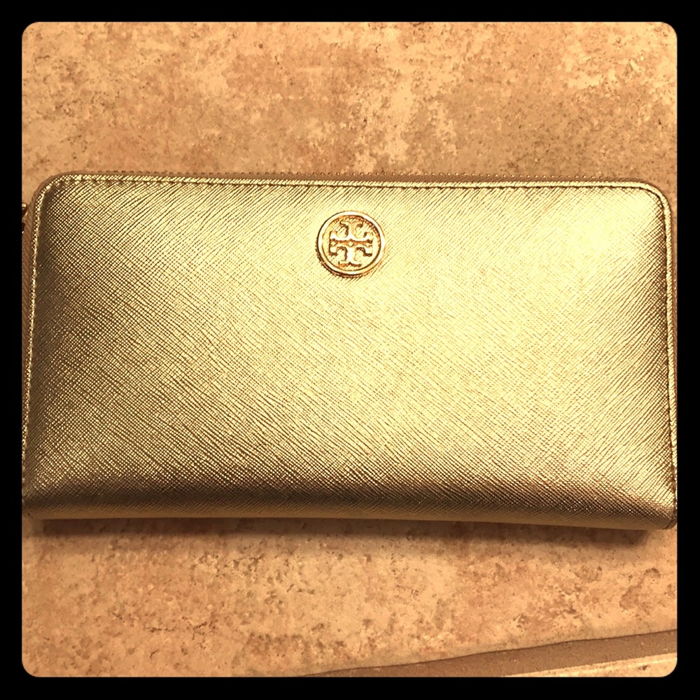 Tory Burch wallet