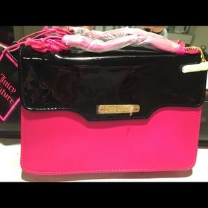Juicy Couture clutch makeup bag