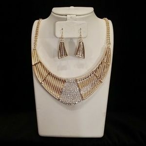 Beautiful Medal Plated Set