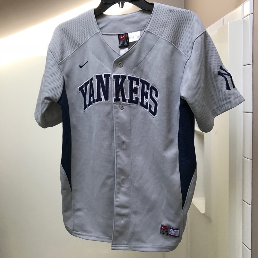 Yankees jersey