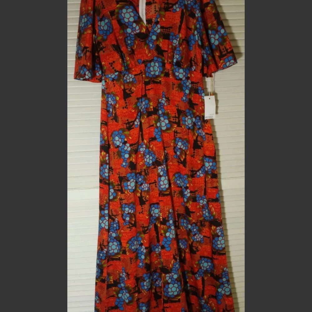 V Neck Luau Maxi Hawaii Dress Vtg Barkcloth Grapes