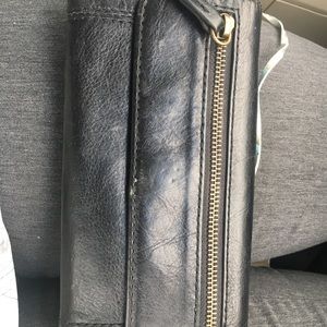 Women’s fossil wallet