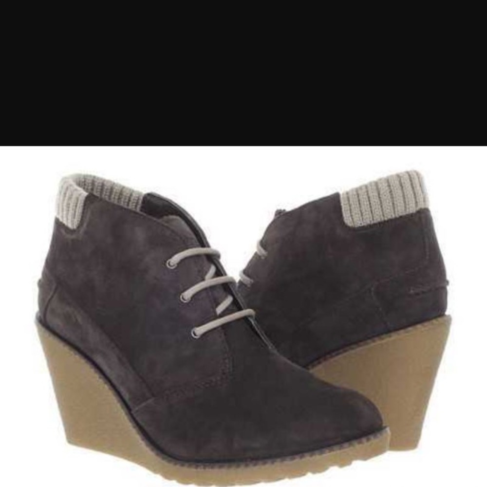 Lacoste Leren brown ankle boot wedge size 10