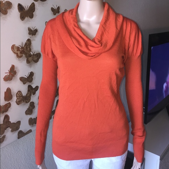 The limited merino wool sweater - Picture 2 of 8