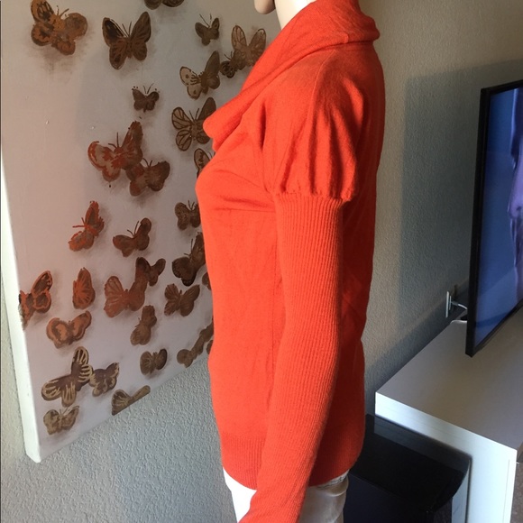 The limited merino wool sweater - Picture 6 of 8