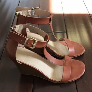 Kenneth Cole Reaction wedge shoes