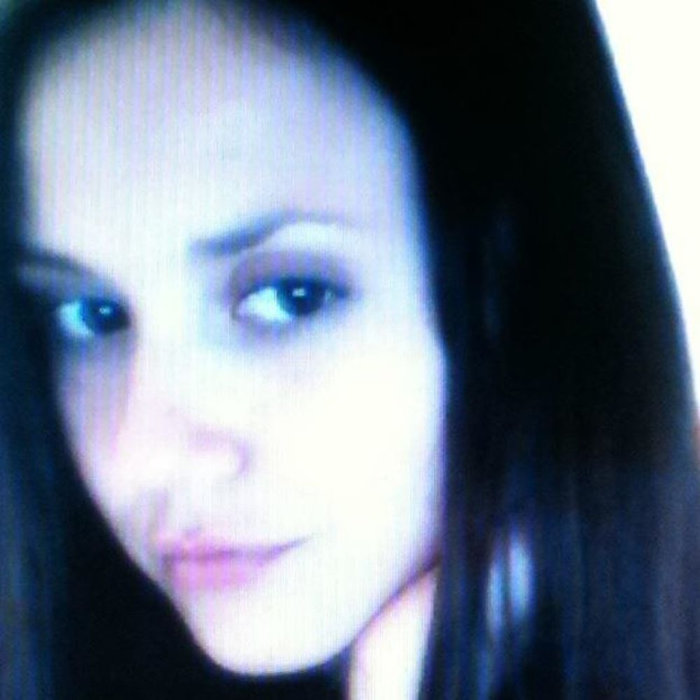 Meet your Posher, Elena