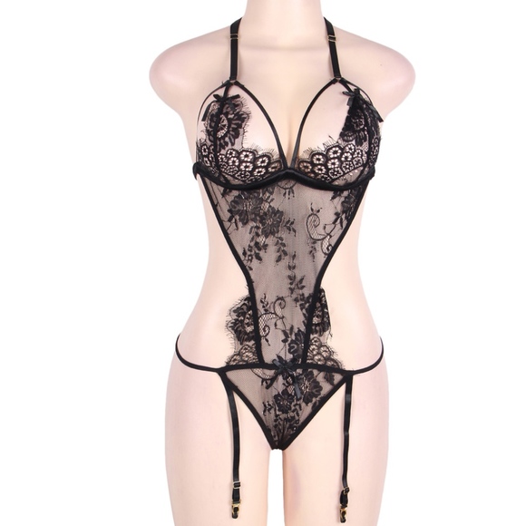 SEXY BLACK LACE TEDDY! COMES W/ GARTERS! - Picture 3 of 4