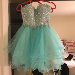 Prom/homecoming dress