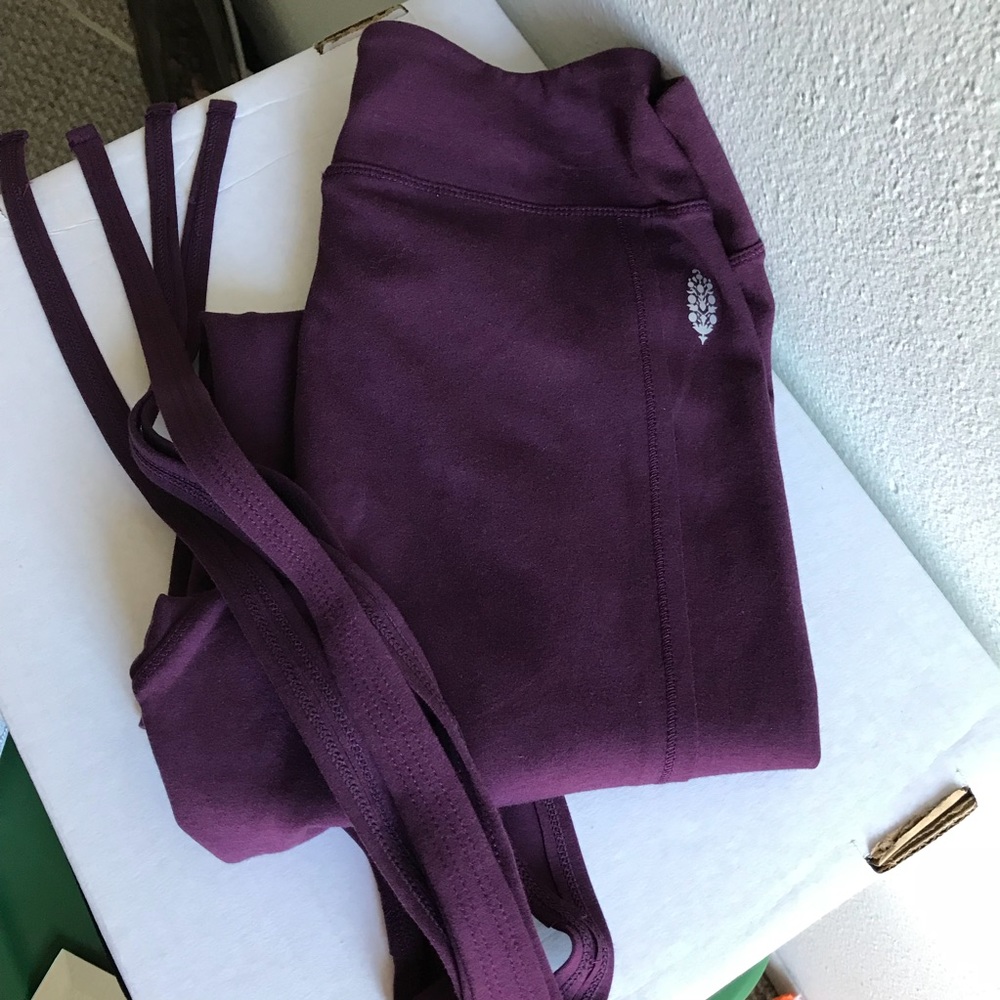 🆕 Free People Tie Capri Legging - Picture 8 of 8