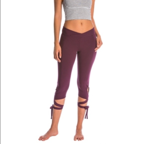 🆕 Free People Tie Capri Legging - Picture 2 of 8
