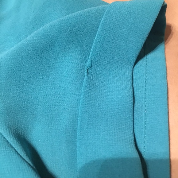 ZIPPER BACK lightweight top - Picture 5 of 6