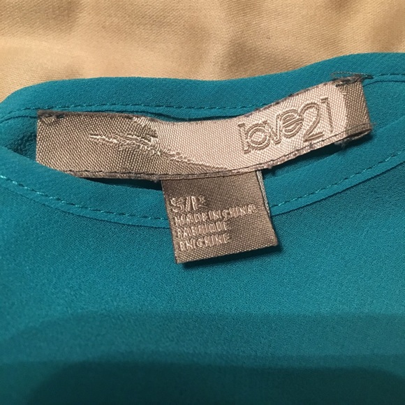 ZIPPER BACK lightweight top - Picture 6 of 6