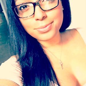 Meet your Posher, Maxine