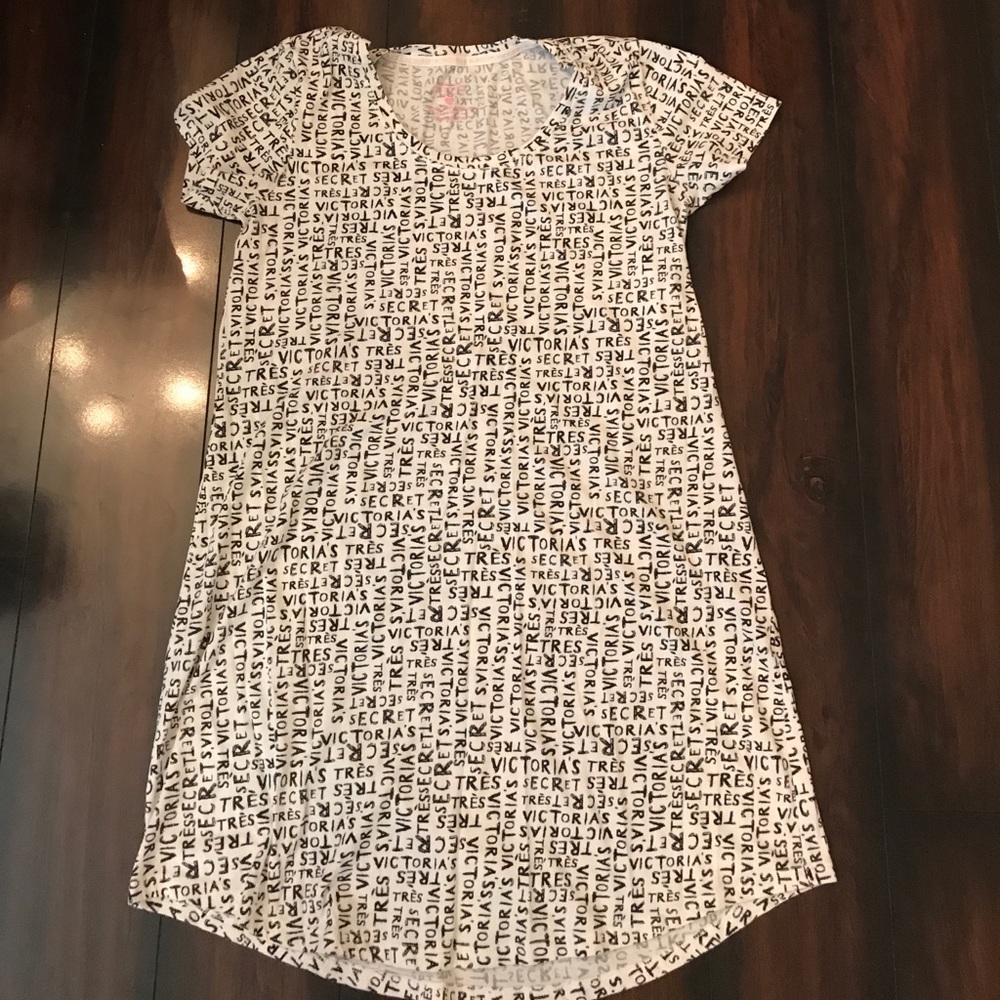 Victoria’s Secret Sleep Shirt