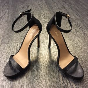 ALDO CARAA ANKLE-STRAP HEEL. Size 8.5