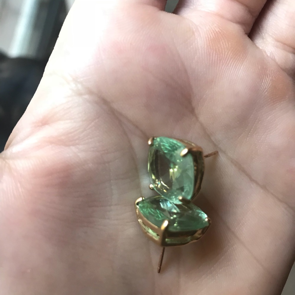 mint tiffany’s studs
