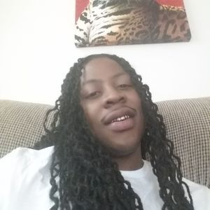 Meet your Posher, Stephone