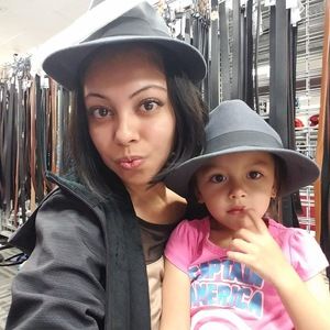 Meet your Posher, Bernadette