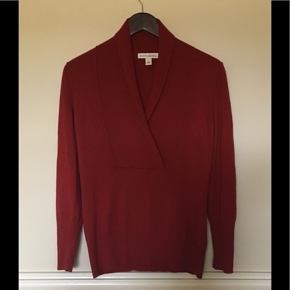 Banana Republic Burgundy cashmere blend sweater