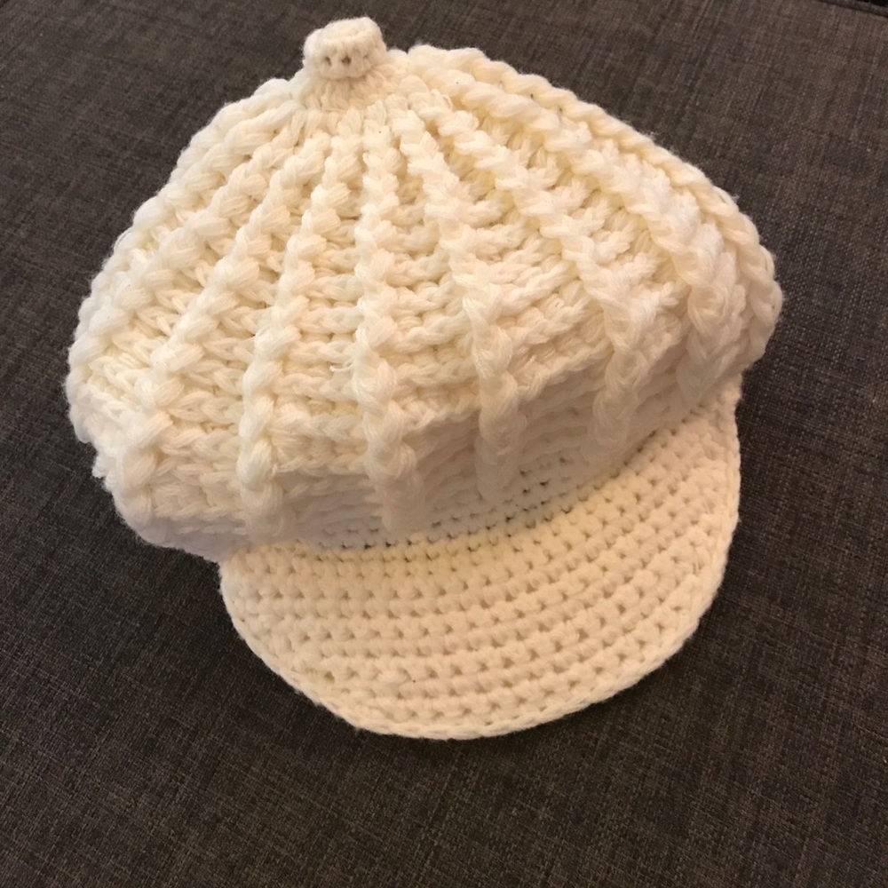 Knitted Hat from Buckle