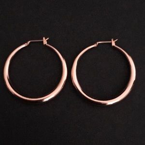 Beautiful rose gold hoop earrings