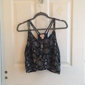 Black crop top tank top