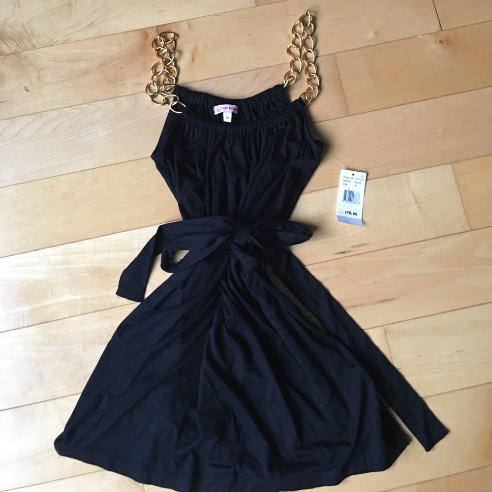 Chain strap tank with tie waist NWT medium