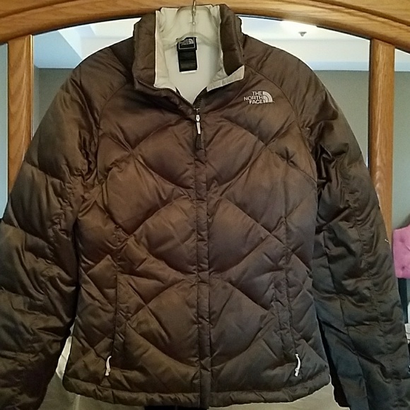 North face puffy coat - Picture 1 of 3