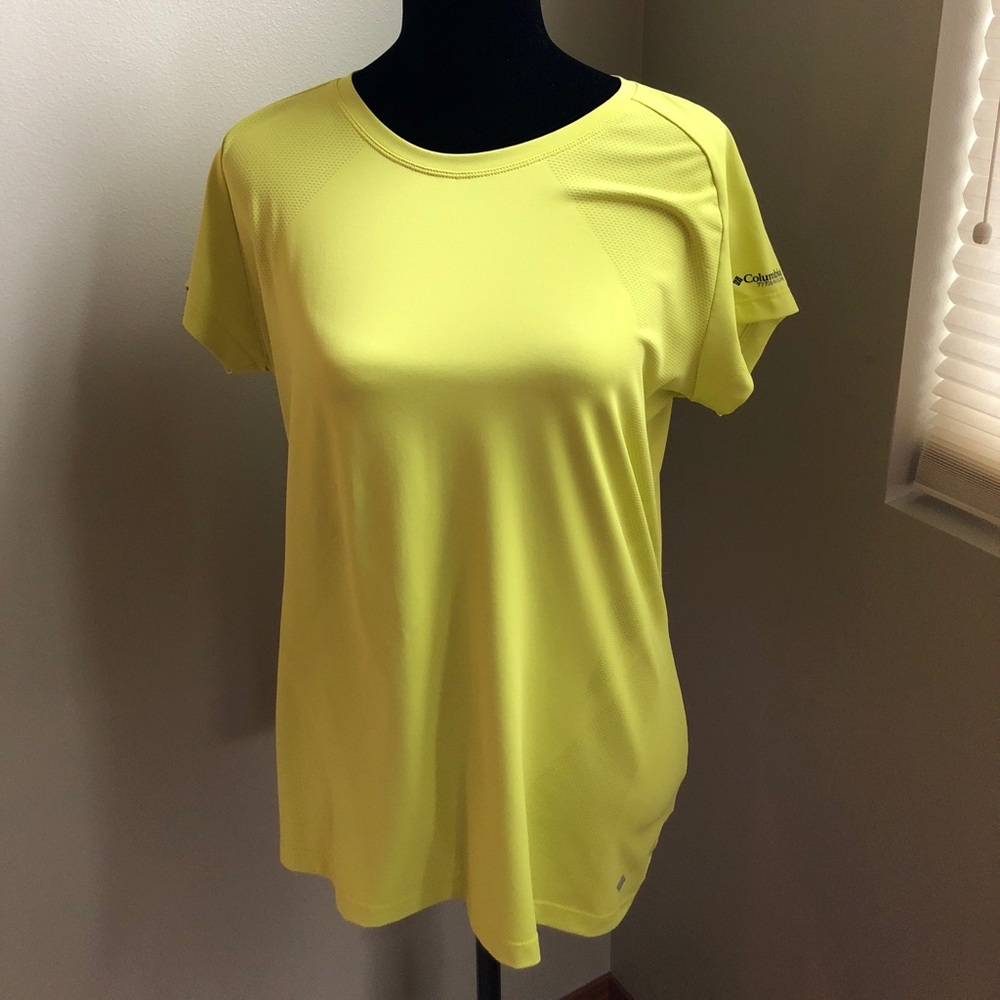 Columbia Omni freeze top