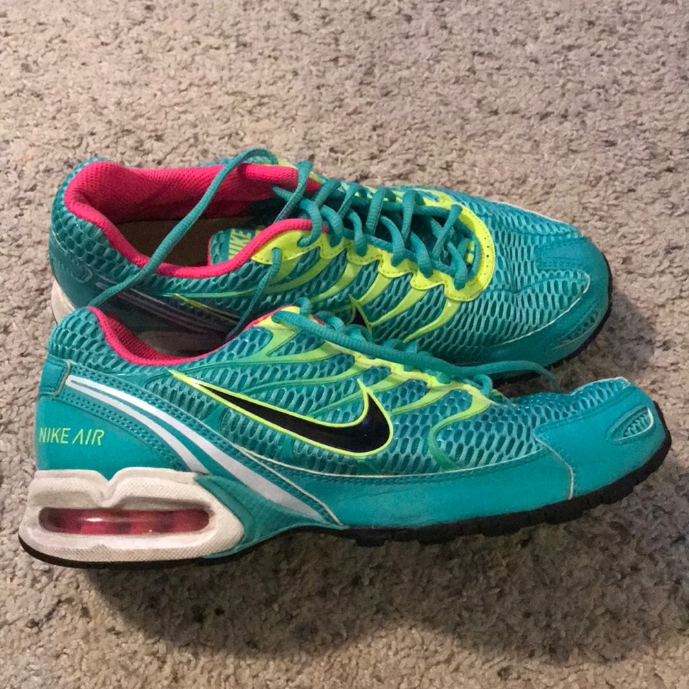 Nike Air Torch 4 Women’s Shoe - Size 9.5