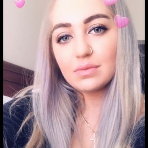 Meet your Posher, Alexandra