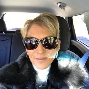 Meet your Posher, Karen